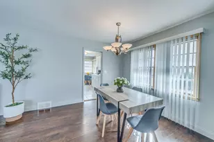 8837 Oketo Ave, Morton Grove, IL 60053 - Photo 8