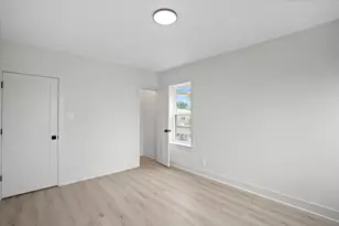 6254 N Whipple St, Chicago, IL 60659 - Photo 6