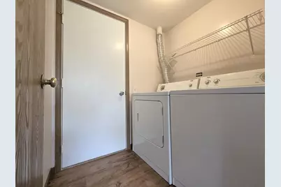 8 E Shag Bark Lane, Streamwood, IL 60107 - Photo 32