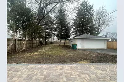 371 N Fairfield Avenue, Lombard, IL 60148 - Photo 8