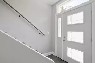 843 E 65th St, Chicago, IL 60637 - Photo 8