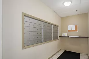 9098 W Terrace Dr, Niles, IL 60714 - Photo 20