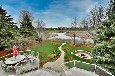 2062 N Broadmoor Lane, Vernon Hills, IL 60061 - Photo 16