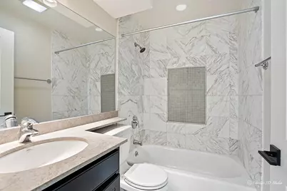 3900 N Pine Grove Avenue #409, Chicago, IL 60613 - Photo 8