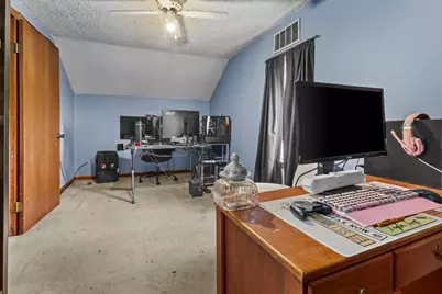 207 E Taylor Street, Grant Park, IL 60940 - Photo 16