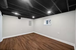 2114 S 10th Ave, Maywood, IL 60153 - Photo 20