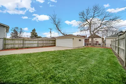 2114 S 10th Avenue, Maywood, IL 60153 - Photo 22