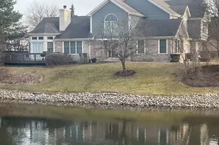 101 Wysteria Dr, Olympia Fields, IL 60461 - Photo 2