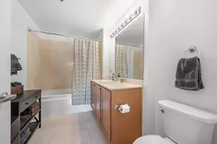 210 S Desplaines St, Chicago, IL 60661 - Photo 20