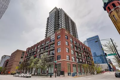 210 S Des Plaines Street #1807, Chicago, IL 60661 - Photo 2