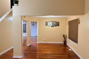 3161 Hopewell Dr, Aurora, IL 60502 - Photo 4