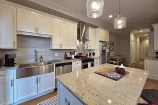 [Address not provided], Chicago, IL 60607 - Photo 2