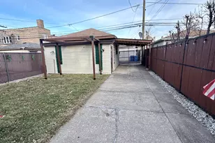 2849 N Kostner Ave, Chicago, IL 60641 - Photo 24