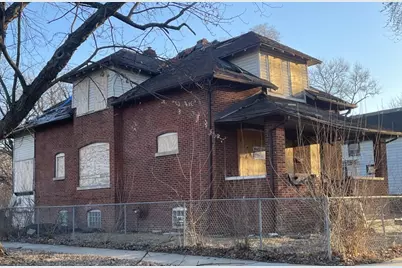 302 E 134th Street, Chicago, IL 60827 - Photo 2