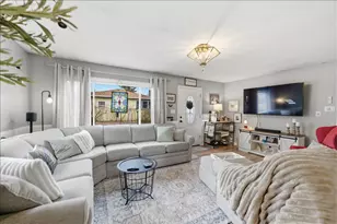 321 Grant Ave, Geneva, IL 60134 - Photo 10