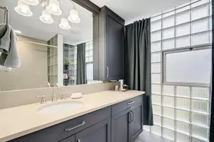 821 N Catherine Ave, La Grange Park, IL 60526 - Photo 12