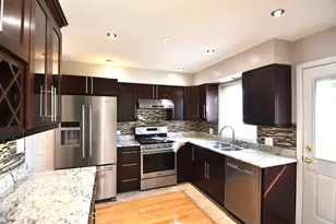 631 Schooner Point, Schaumburg, IL 60194 - Photo 4