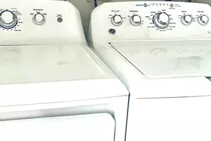 214 W 31st St, Chicago, IL 60616 - Photo 12