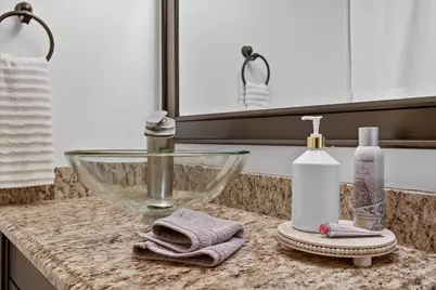 8632 New England Avenue, Burbank, IL 60459 - Photo 12