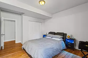 1450 W Barry Ave, Chicago, IL 60657 - Photo 48