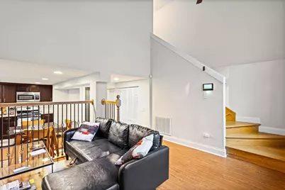 1450 W Barry Avenue, Chicago, IL 60657 - Photo 44
