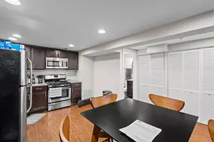 1450 W Barry Ave, Chicago, IL 60657 - Photo 40