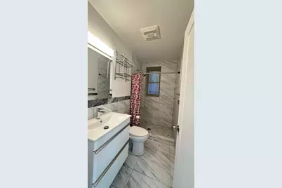 5716 N Campbell Avenue #1, Chicago, IL 60659 - Photo 8