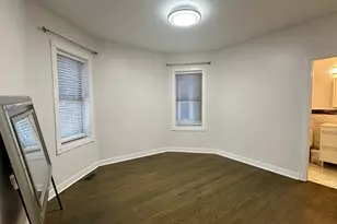 5716 N Campbell Ave, Chicago, IL 60659 - Photo 4