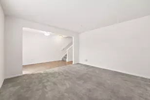 6310 Main St, Woodridge, IL 60517 - Photo 8