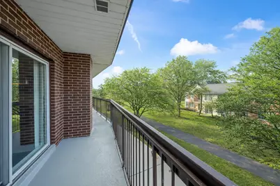 350 E Dundee Road #207B, Buffalo Grove, IL 60089 - Photo 16