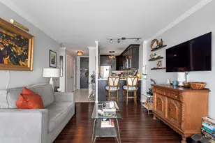 5455 N Sheridan Rd, Chicago, IL 60640 - Photo 8