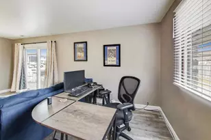 8420 162nd Pl, Tinley Park, IL 60487 - Photo 4