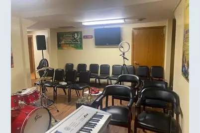 18216 Harwood Avenue, Homewood, IL 60430 - Photo 28