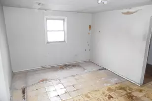 8432 S Ada St, Chicago, IL 60620 - Photo 12
