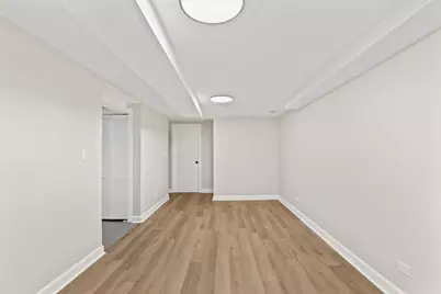 1922 Fargo Avenue, Des Plaines, IL 60018 - Photo 16