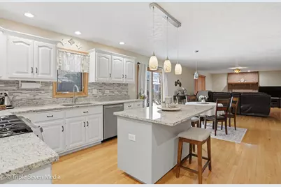 17050 Kerry Avenue, Orland Park, IL 60467 - Photo 16