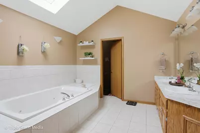 17050 Kerry Avenue, Orland Park, IL 60467 - Photo 24