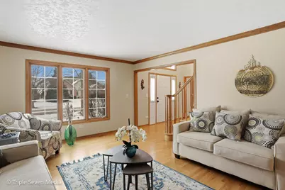 17050 Kerry Avenue, Orland Park, IL 60467 - Photo 8