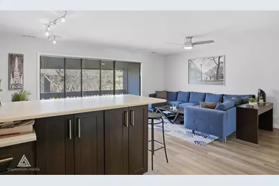 9609 Austin Avenue #W3, Oak Lawn, IL 60453 - Photo 8