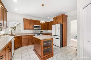 1401 Savanna Ln, Woodstock, IL 60098 - Photo 8