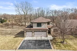 1401 Savanna Ln, Woodstock, IL 60098 - Photo 44