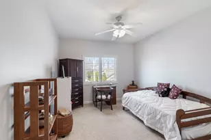 817 Regner Rd, McHenry, IL 60051 - Photo 12