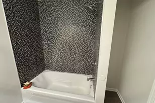 8891 67th St, Hodgkins, IL 60525 - Photo 20