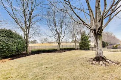 1N598 Golf View Lane, Winfield, IL 60190 - Photo 32