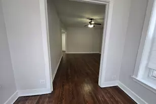 6812 S Cornell Ave, Chicago, IL 60649 - Photo 6