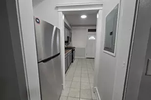 6812 S Cornell Ave, Chicago, IL 60649 - Photo 14