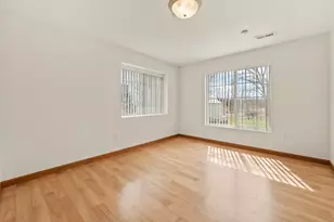 193 S Pleasant Rd, Lake Zurich, IL 60047 - Photo 40