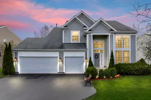 193 S Pleasant Rd, Lake Zurich, IL 60047 - Photo 1