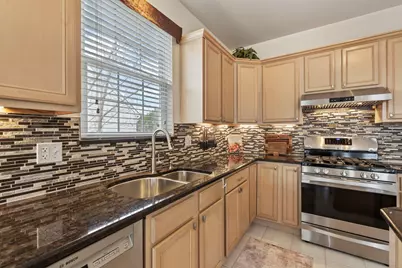 193 S Pleasant Road, Lake Zurich, IL 60047 - Photo 18