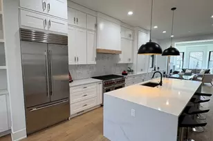 1941 N Sawyer Ave, Chicago, IL 60647 - Photo 10